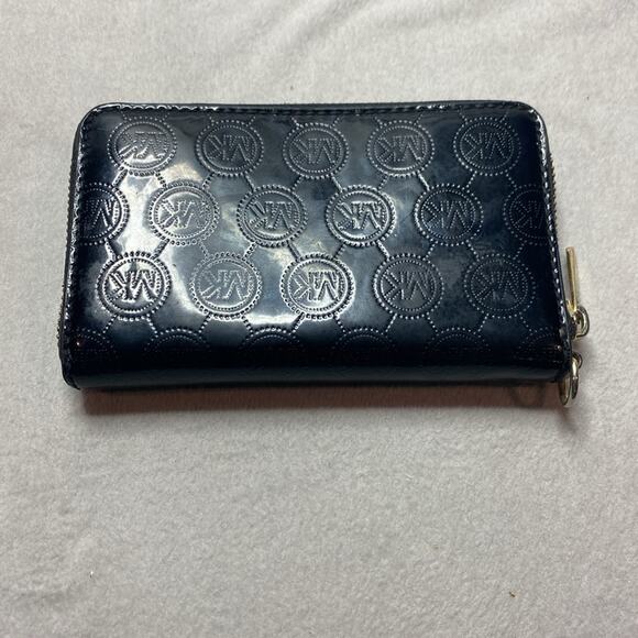 Michael Kors Black and Gold Wallet - Picture 3 of 5